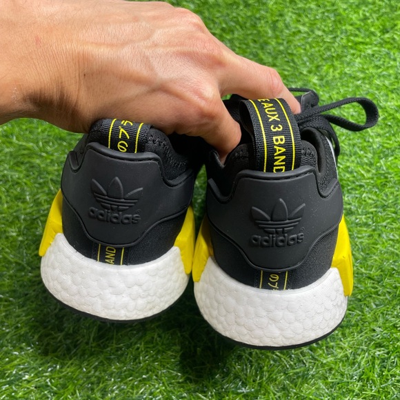 adidas NMD R1 Thunder Size Men's 11.5 (WORN ONCE WITH BOX) - Picture 5 of 8